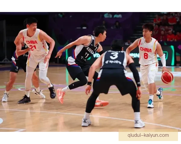 中国男篮大胜菲律宾锁定世界杯八强席位 未来对决波兰充满期待