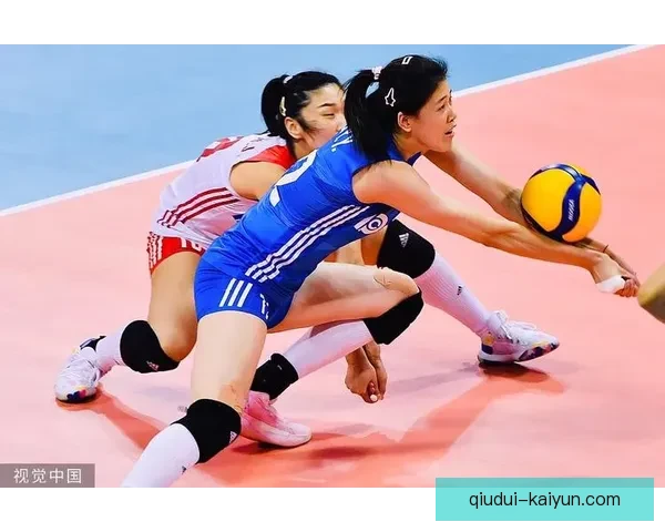 中国女排逆转意大利迎胜利，李盈莹精彩发挥引关注